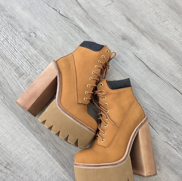 Jeffrey Campbell HBIC Boot in Tan Size 10 - Picture 6 of 14
